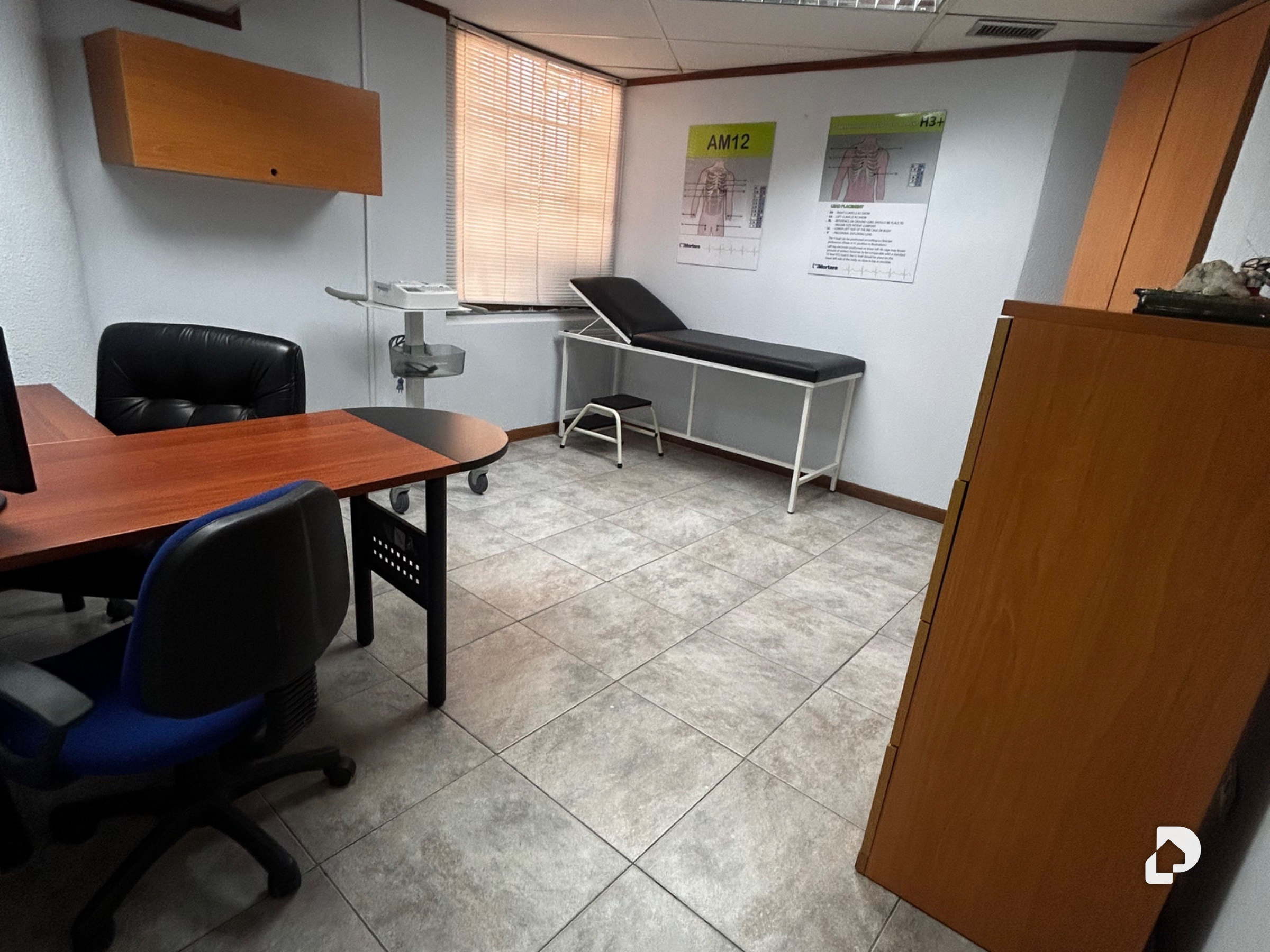 Local comercial en Los Dos Caminos, Caracas – 16