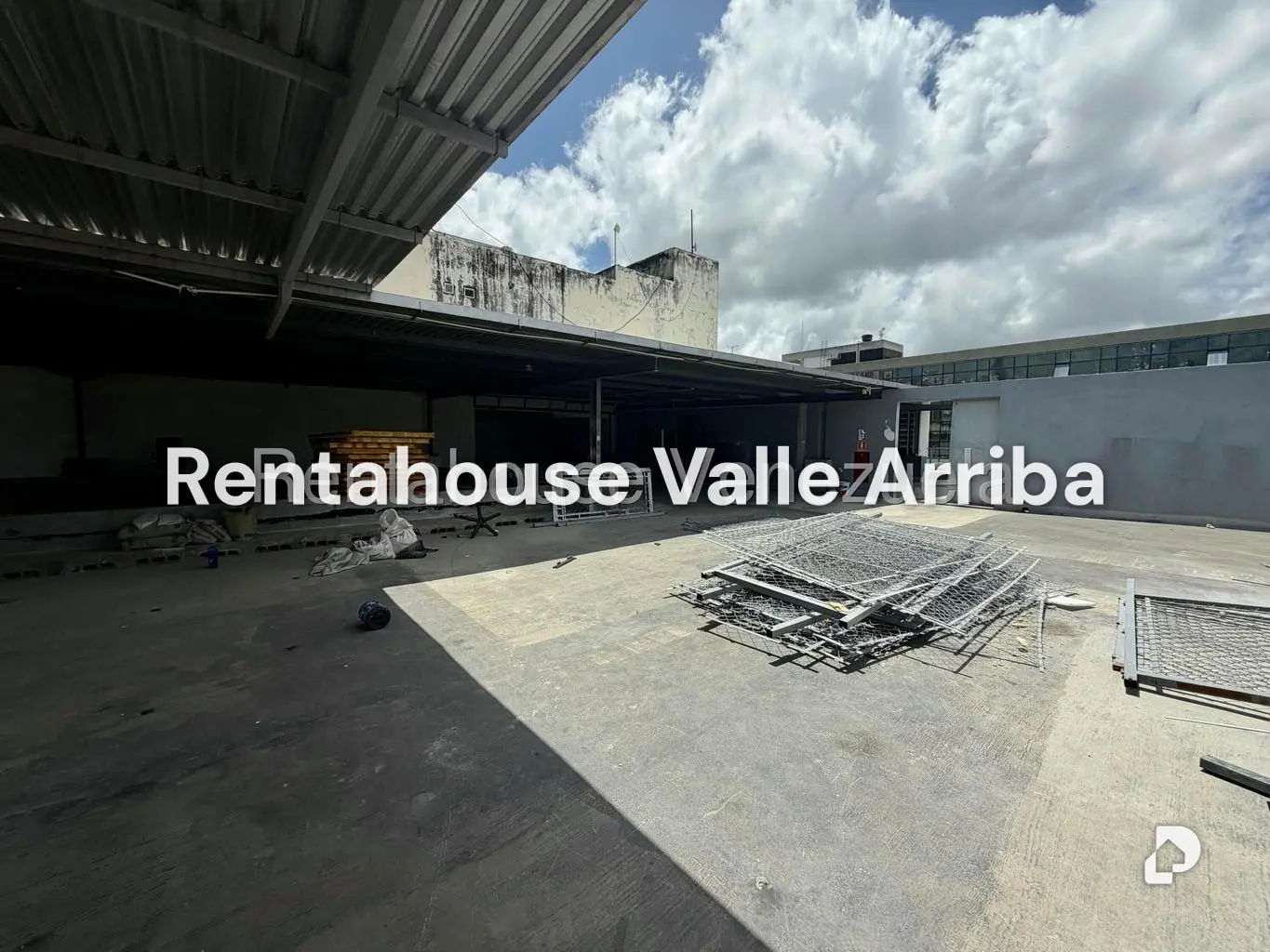 Local comercial en Los Ruices, Caracas – 16