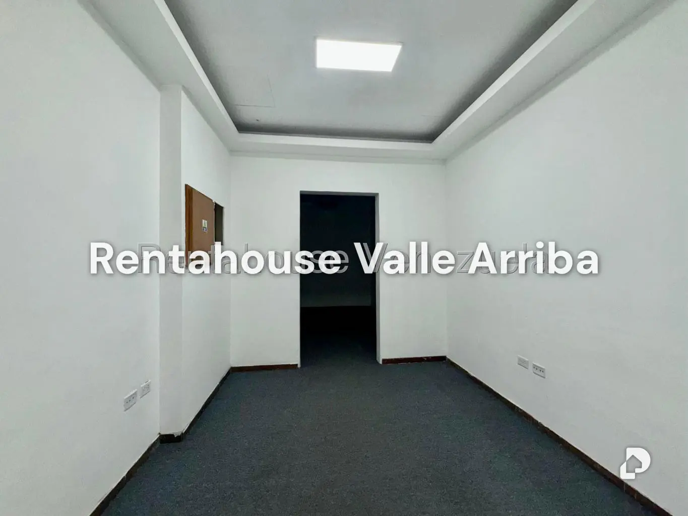 Local comercial en Los Ruices, Caracas – 30