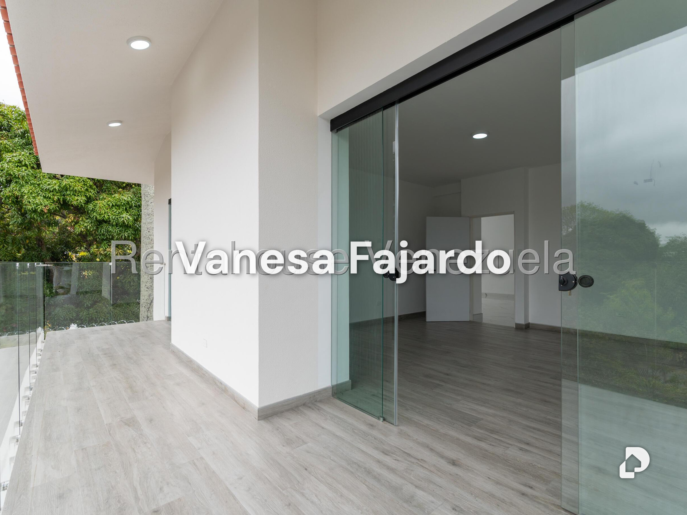Casa en Country Club, Caracas – 27
