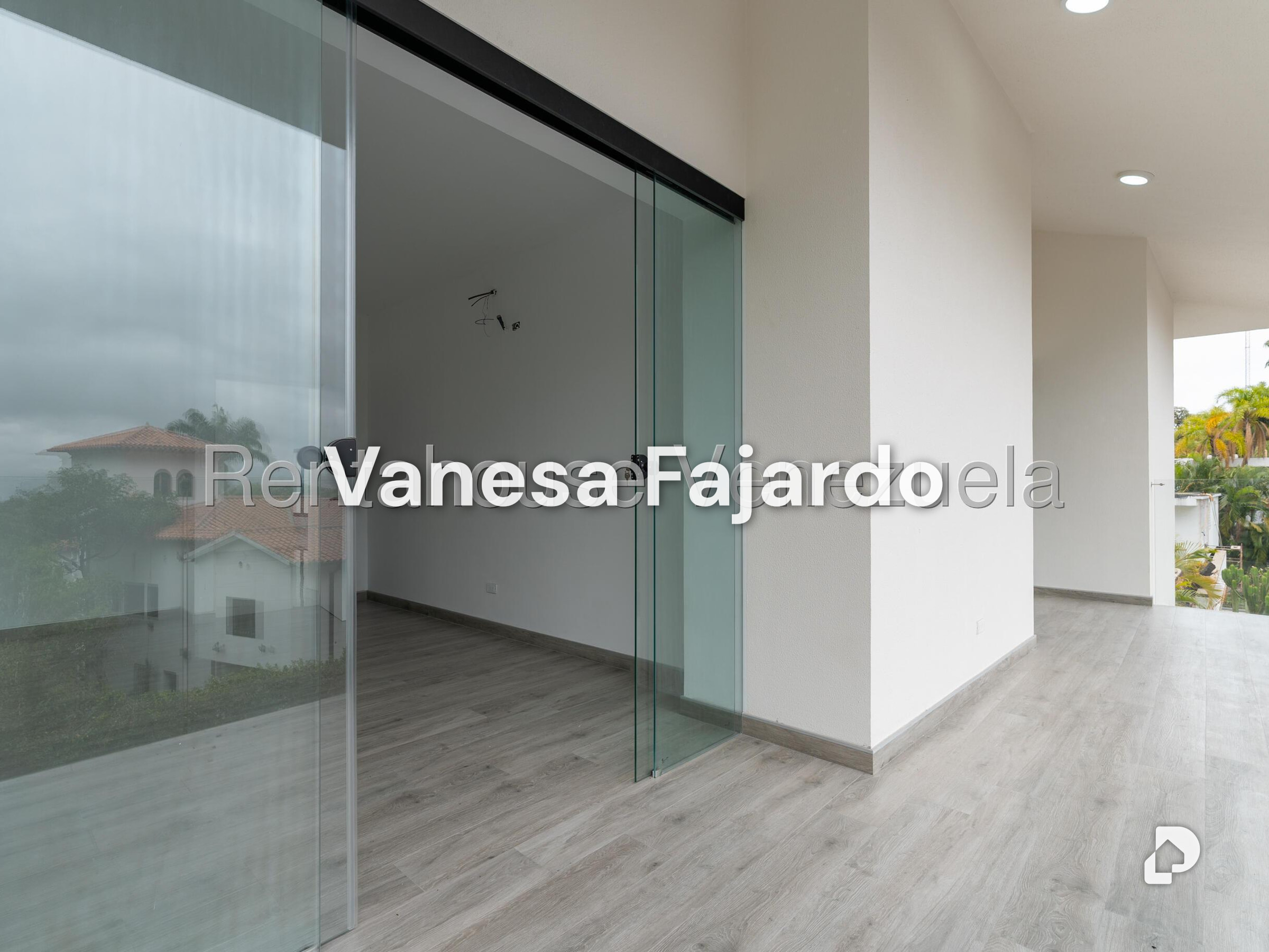 Casa en Country Club, Caracas – 28