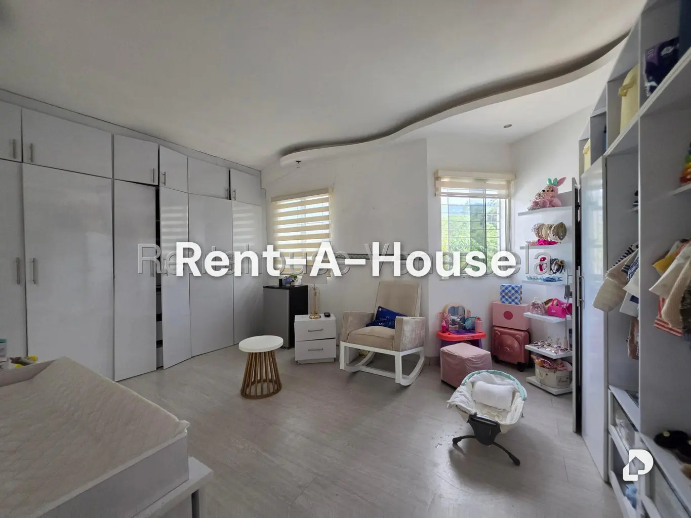 Casa en El Cafetal, Caracas – 27