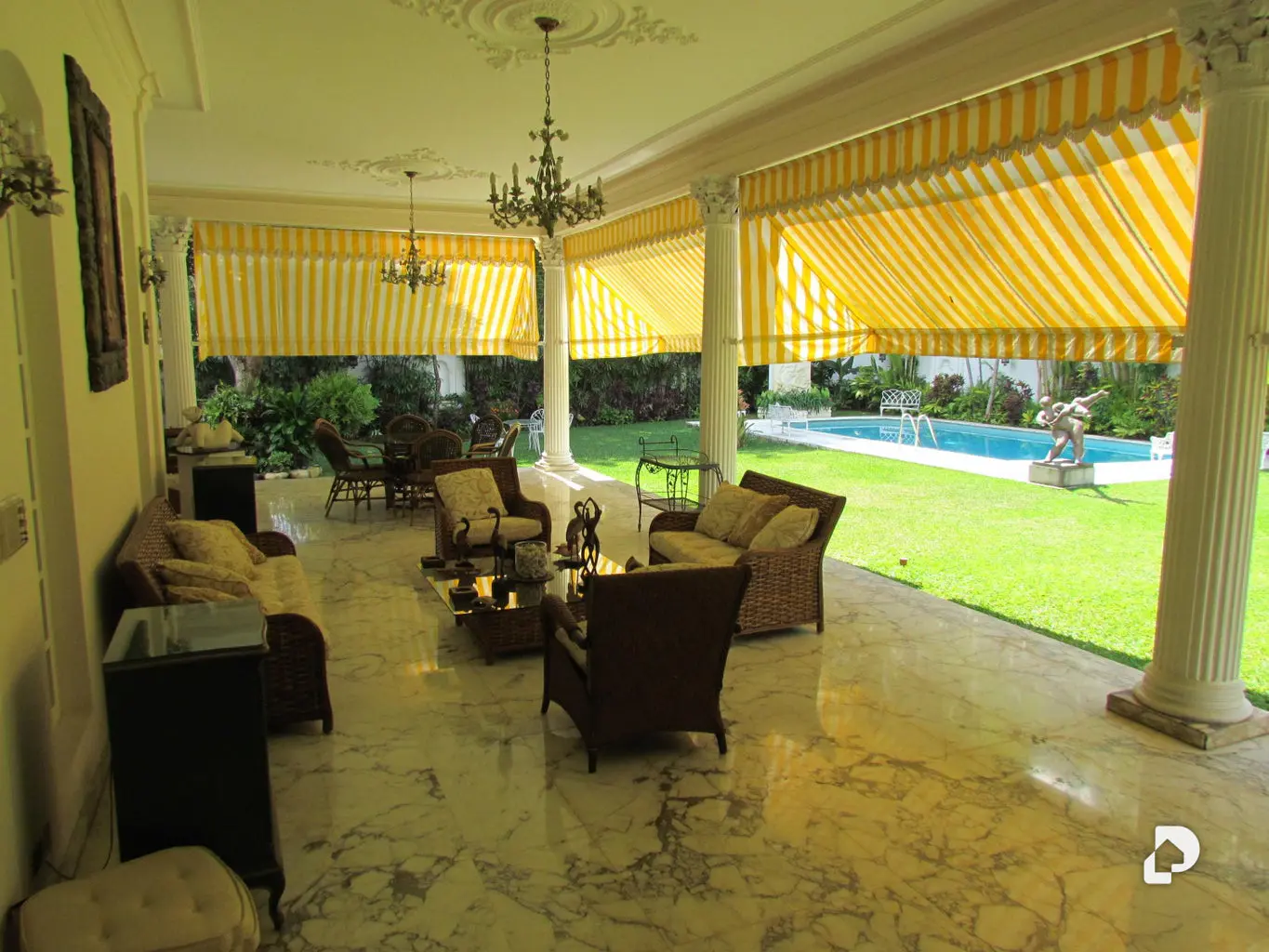 Casa en Country Club, Caracas – 12