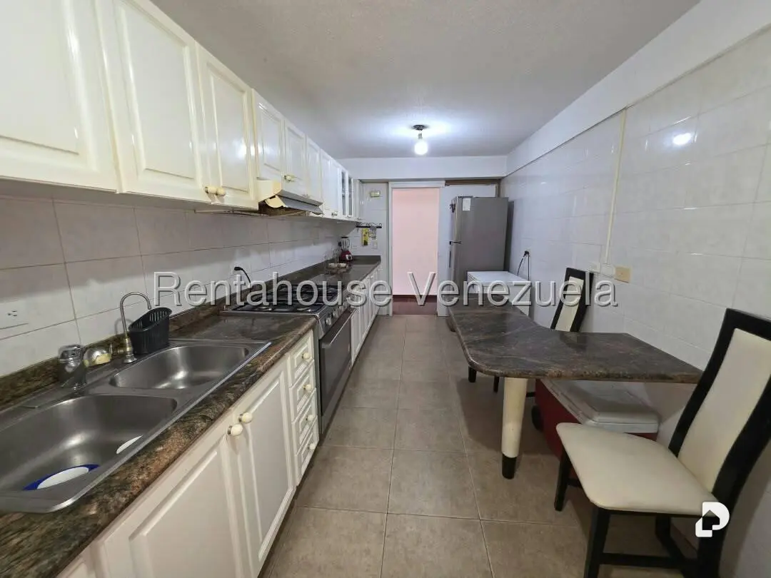 Apartamento en El Cigarral, Caracas – 24