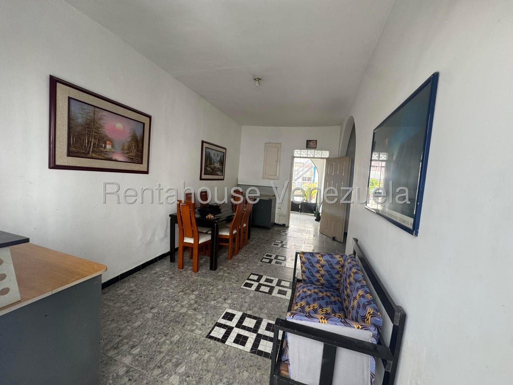 House in El Paraíso, Caracas - 1