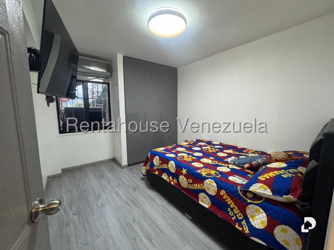 Apartamento en Santa Mónica, Caracas – 13