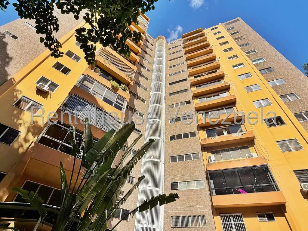 Apartment in Cerro Verde, Caracas - 1