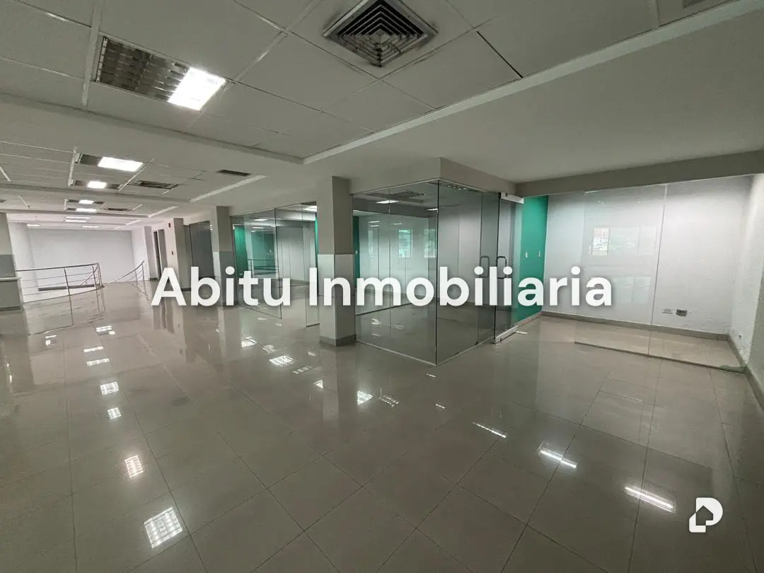 Commercial space in Los Ruices, Caracas – 5