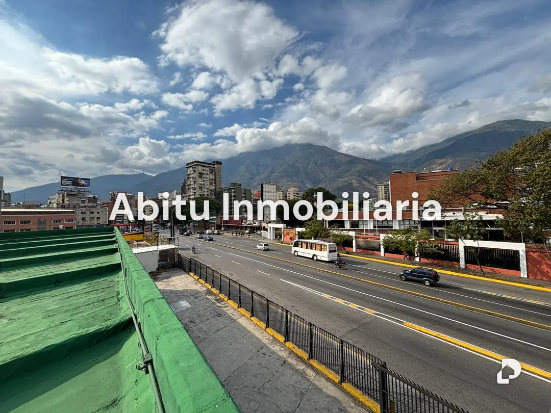 Commercial space in Los Ruices, Caracas – 15