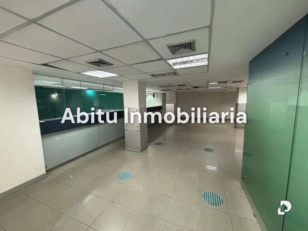 Commercial space in Los Ruices, Caracas – 4
