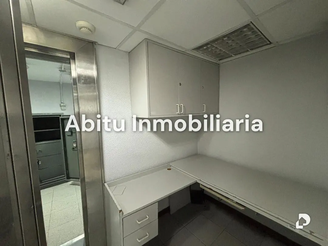 Commercial space in Los Ruices, Caracas – 11