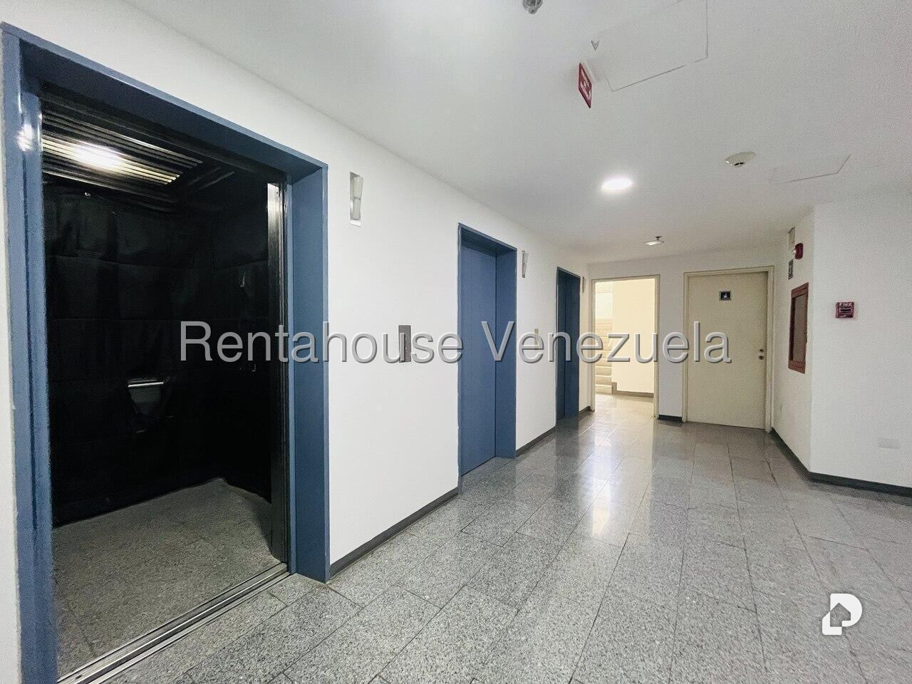 Local comercial en Macaracuay, Caracas – 8