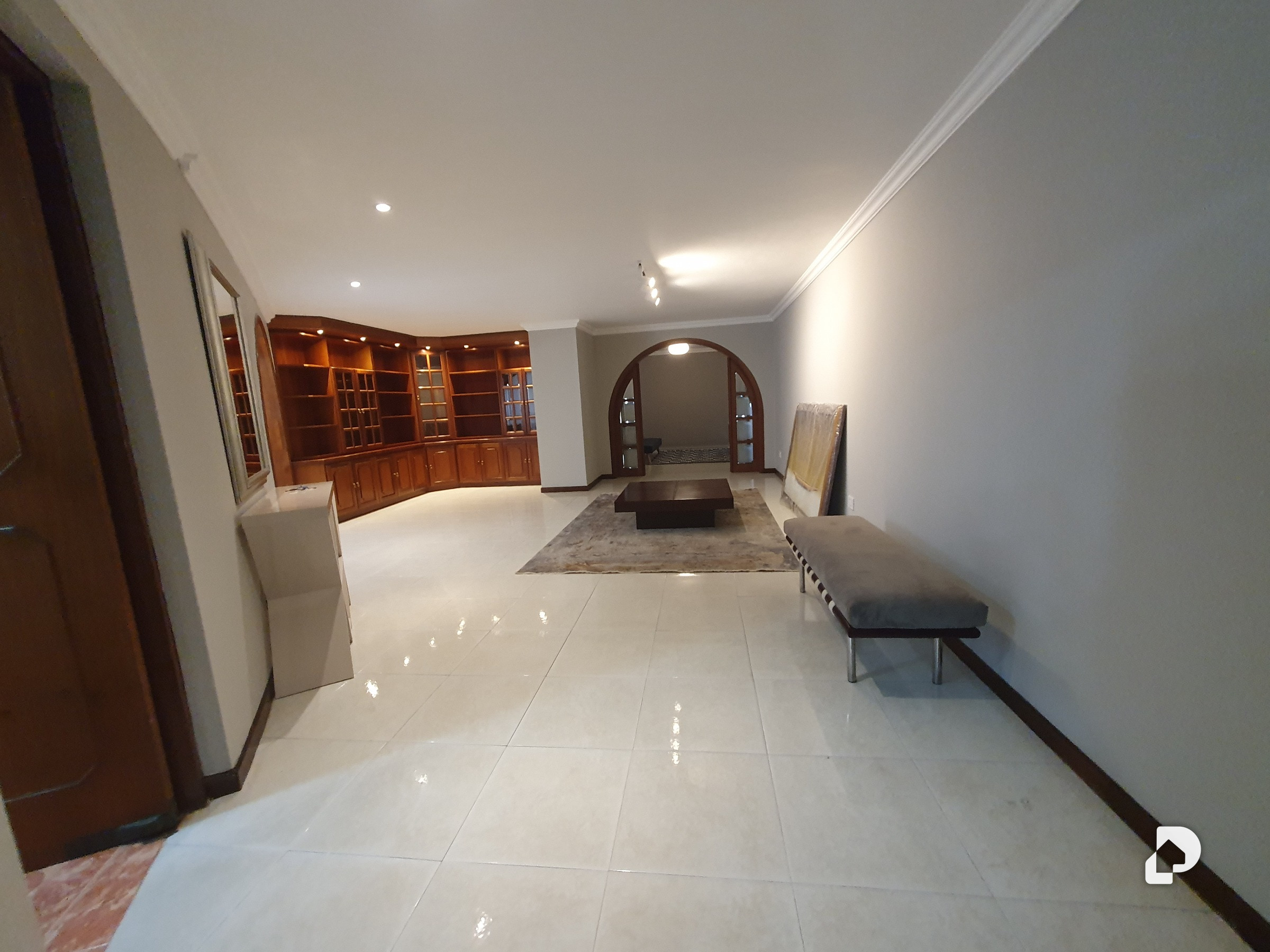 Apartamento en Barrio Las Brisas, Maracay – 3