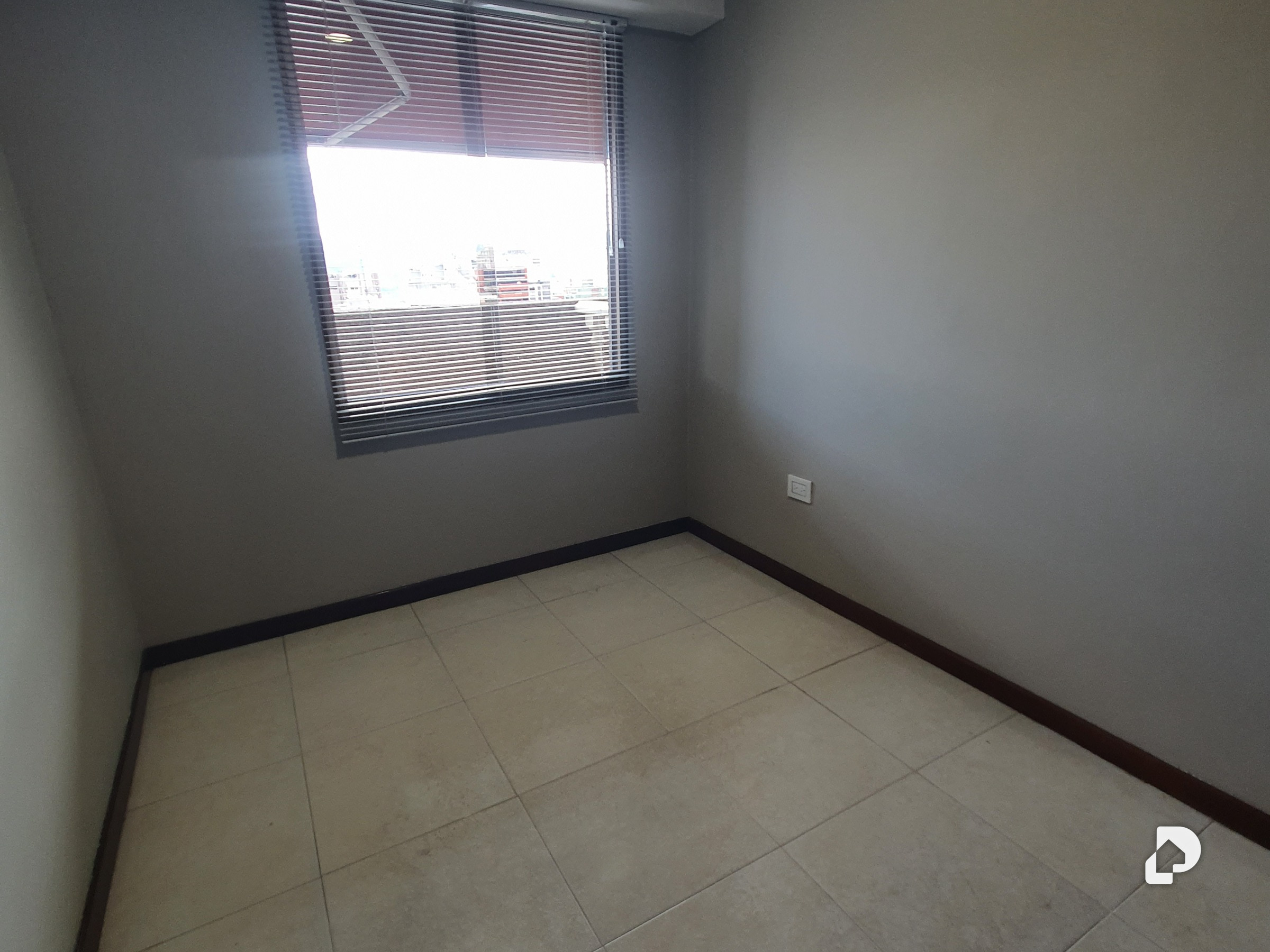 Apartamento en Barrio Las Brisas, Maracay – 13