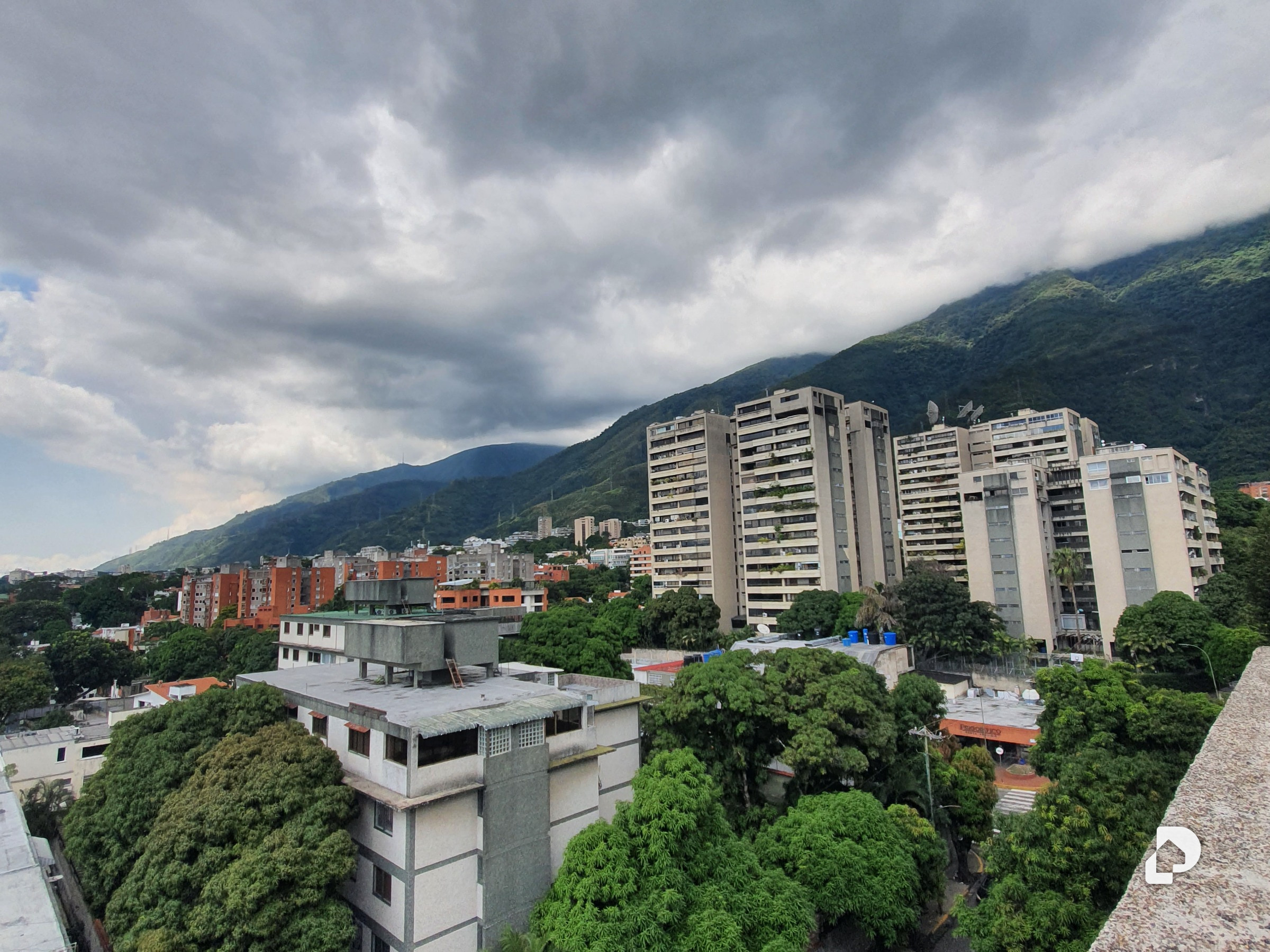 Apartamento en Barrio Las Brisas, Maracay – 12