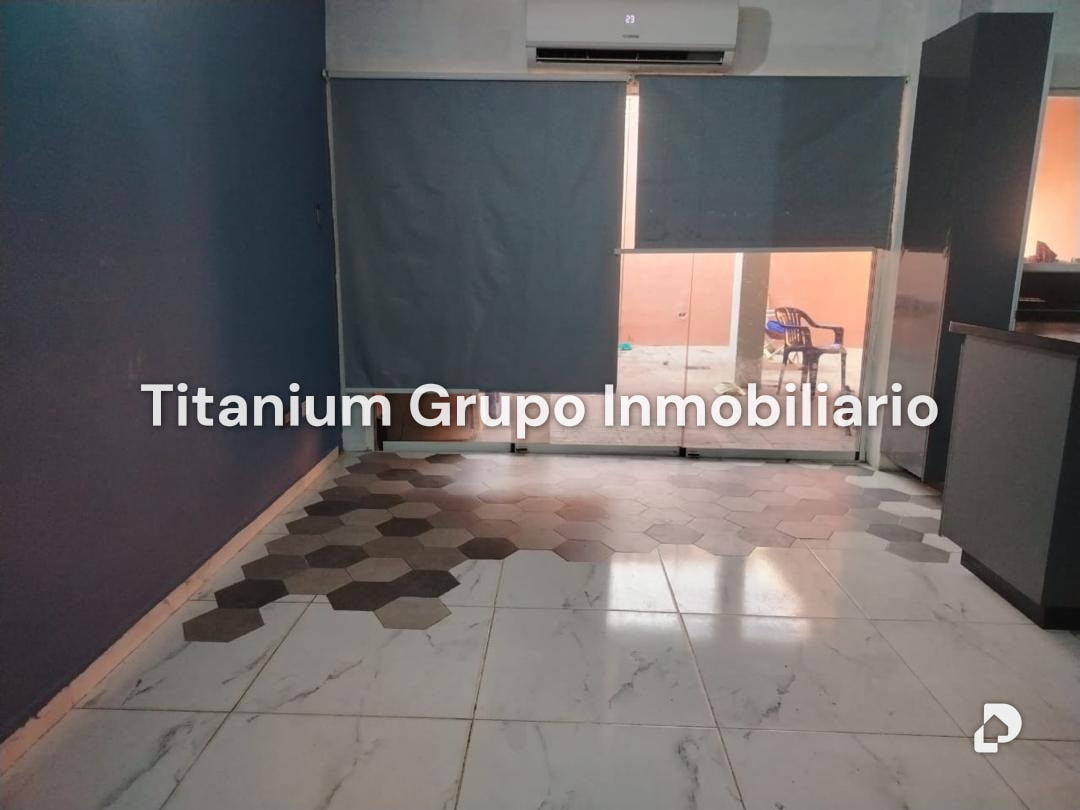 Townhouse en Amazonia, San Diego – 2