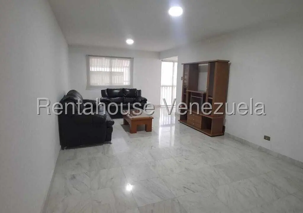 Apartment in Cumbres de Curumo, Caracas - 1