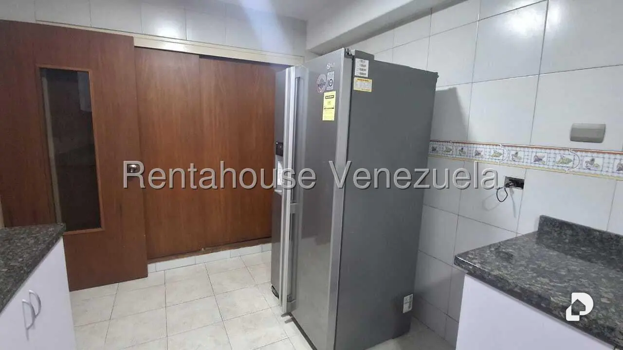 Apartamento en Cumbres de Curumo, Caracas – 17