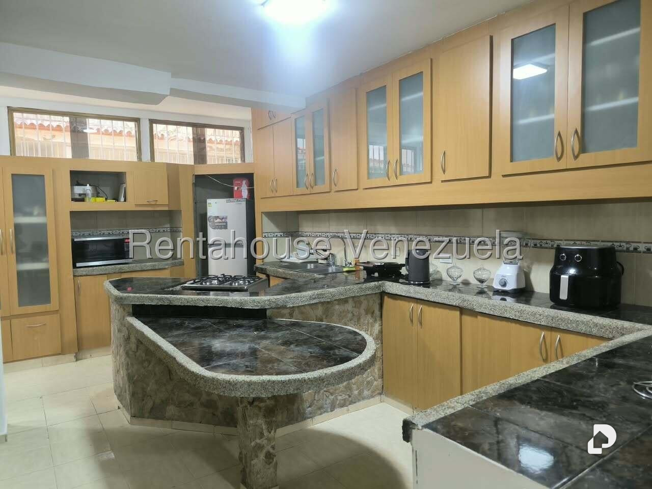 Casa en El Llanito, Caracas – 19