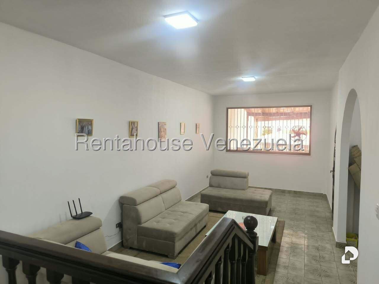 Casa en El Llanito, Caracas – 12