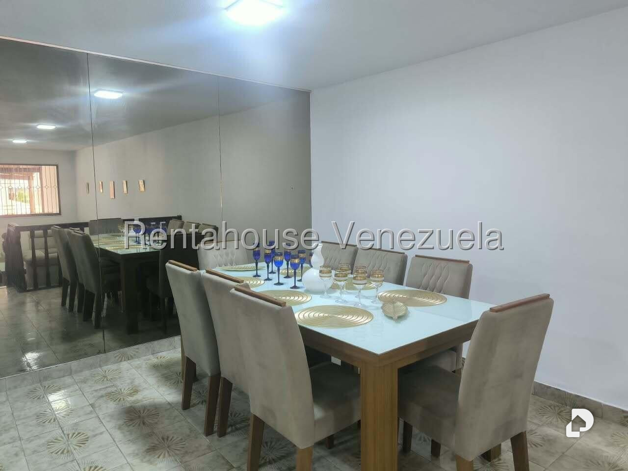 Casa en El Llanito, Caracas – 14