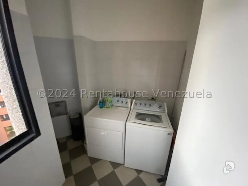 Apartamento en Los Samanes, Caracas – 11