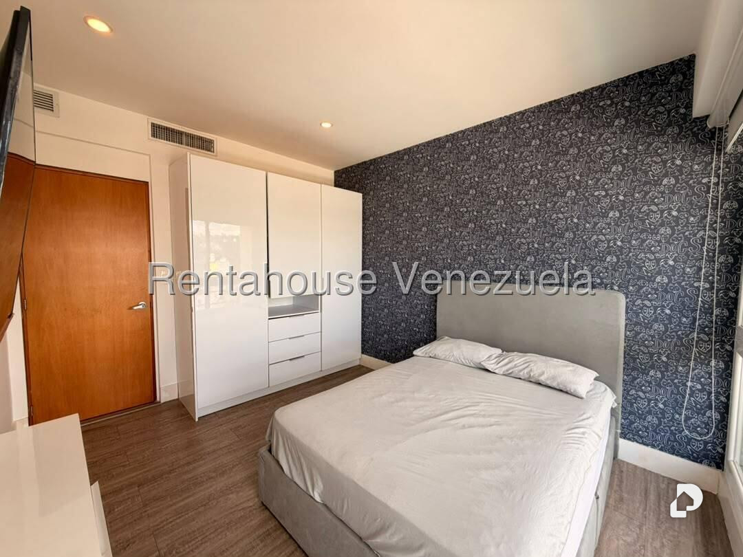 Apartamento en Lomas de Las Mercedes, Caracas – 15