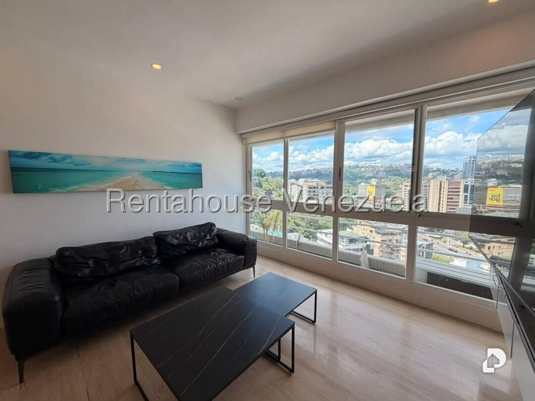 Apartamento en Lomas de Las Mercedes, Caracas – 11