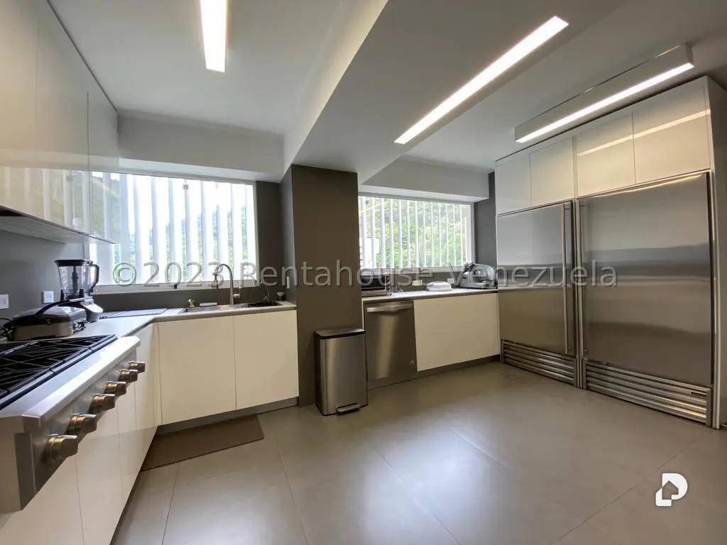 Apartamento en Altamira, Caracas – 16