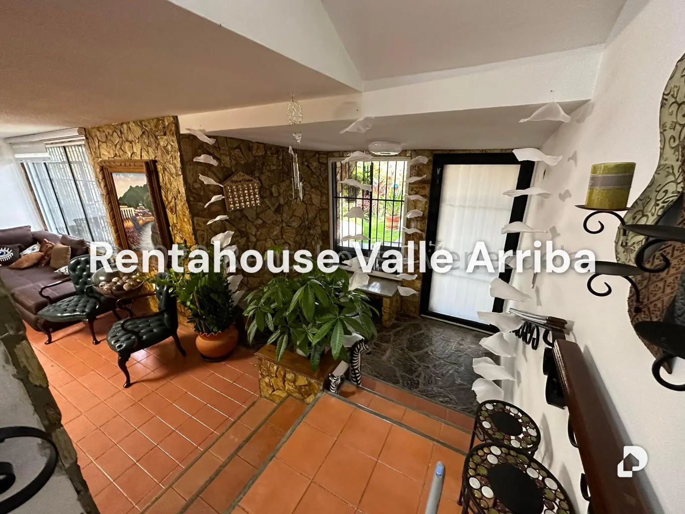 House in El Cafetal, Caracas – 21