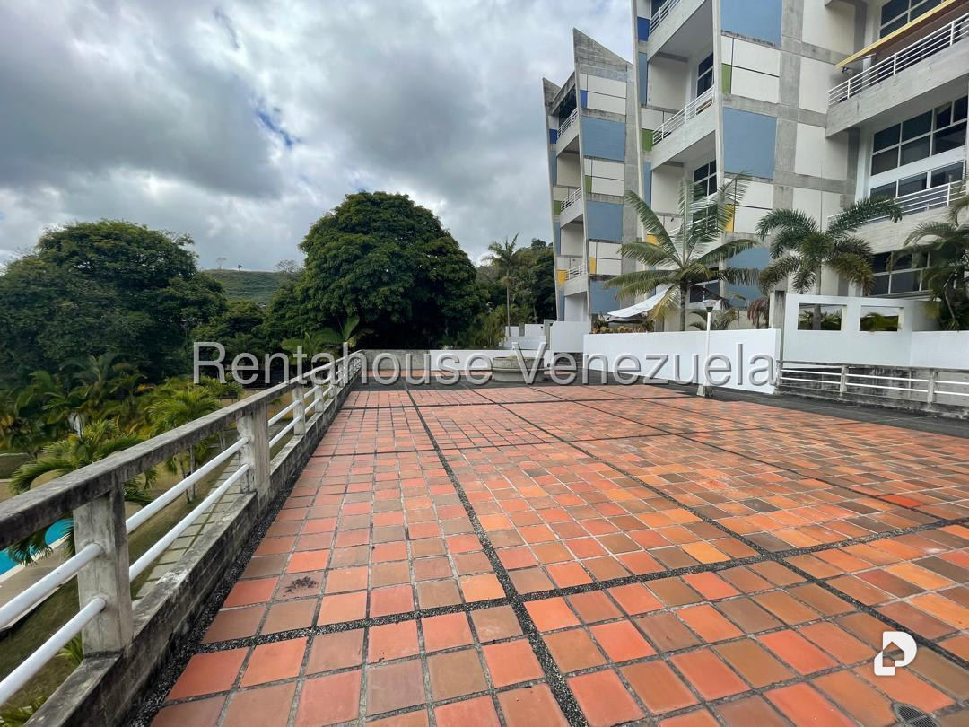 Apartamento en Oripoto, Caracas – 11
