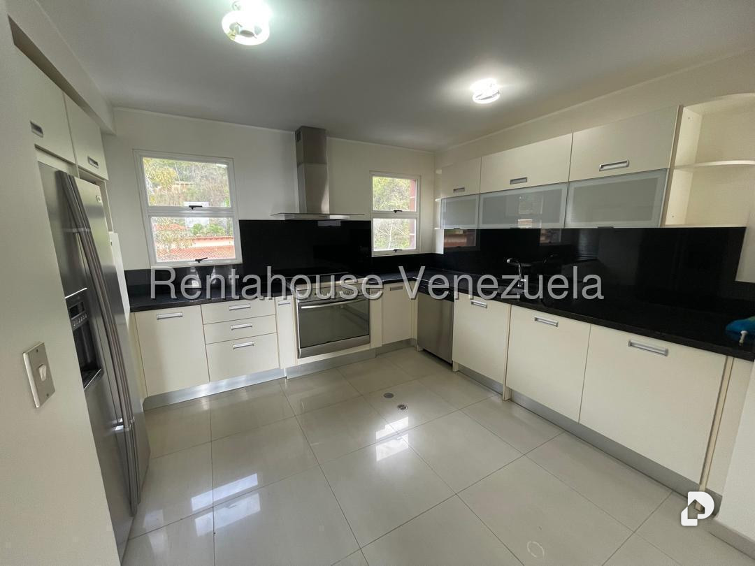 Apartamento en Oripoto, Caracas – 23