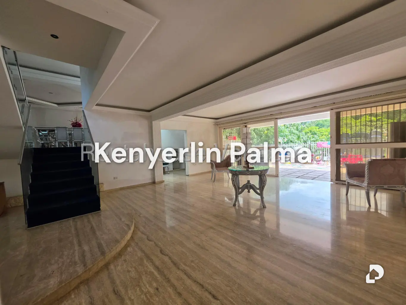 House in El Cafetal, Caracas – 30