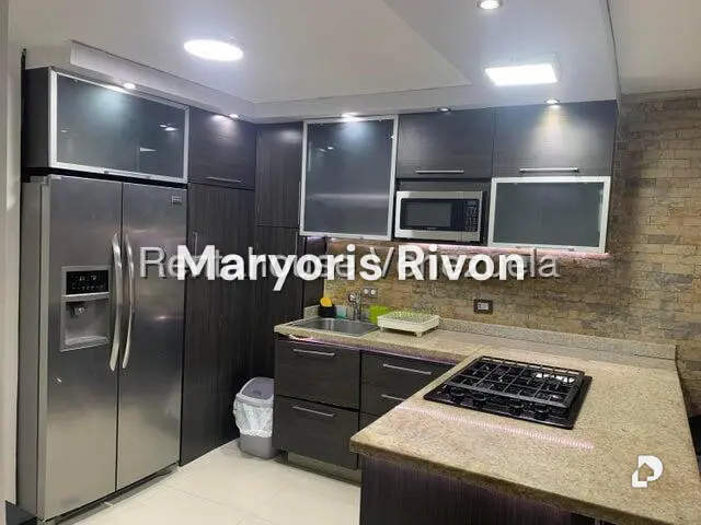 Apartamento en Los Naranjos Humboldt, Caracas – 4
