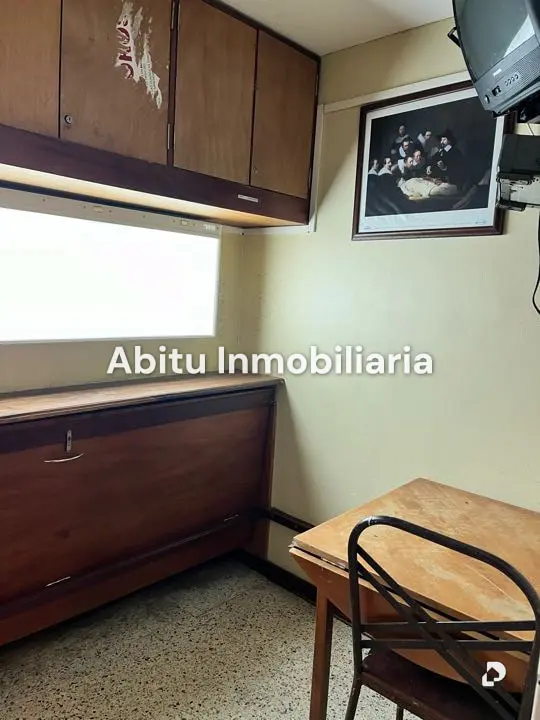 Local comercial en Bello Monte, Caracas – 17