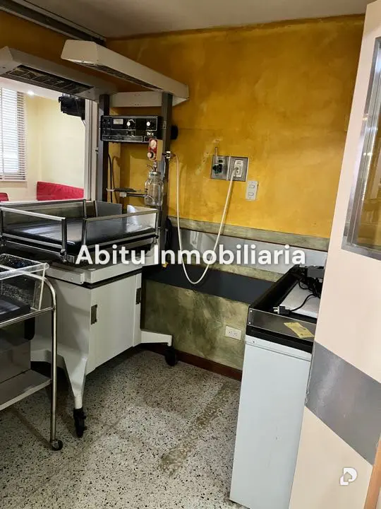Local comercial en Bello Monte, Caracas – 4