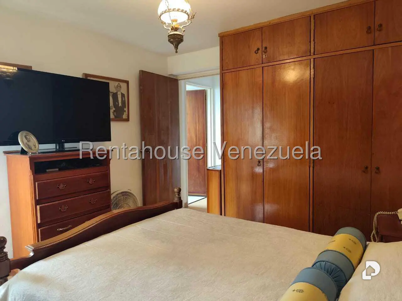 Apartamento en Santa Fe Sur, Caracas – 18