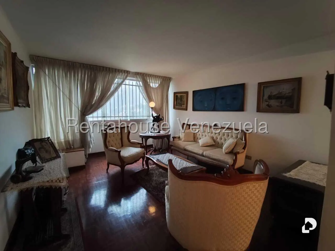 Apartamento en Santa Fe Sur, Caracas – 11