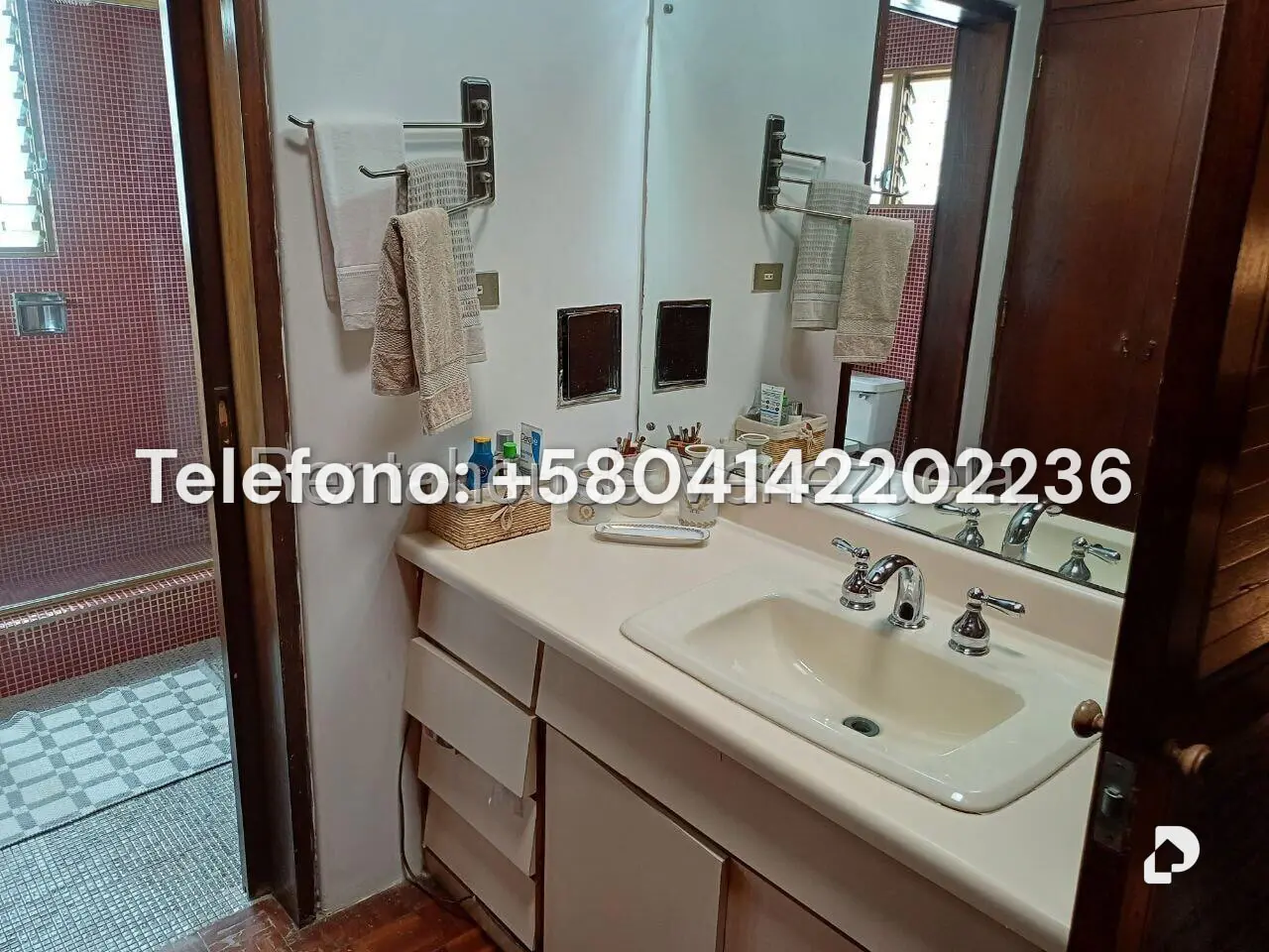 House in La Lagunita Country Club, Caracas – 31