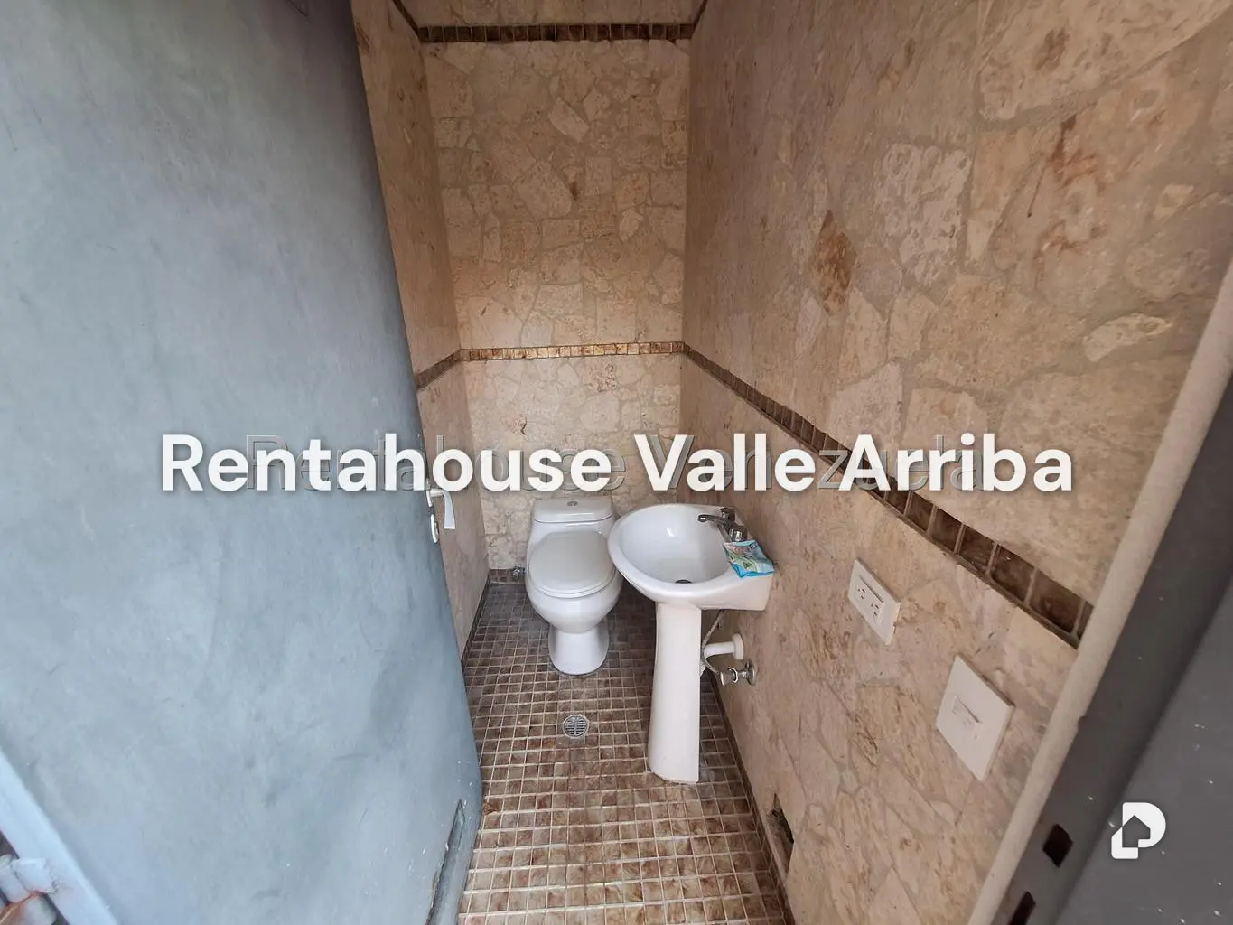 Apartamento en La Castellana, Caracas – 11