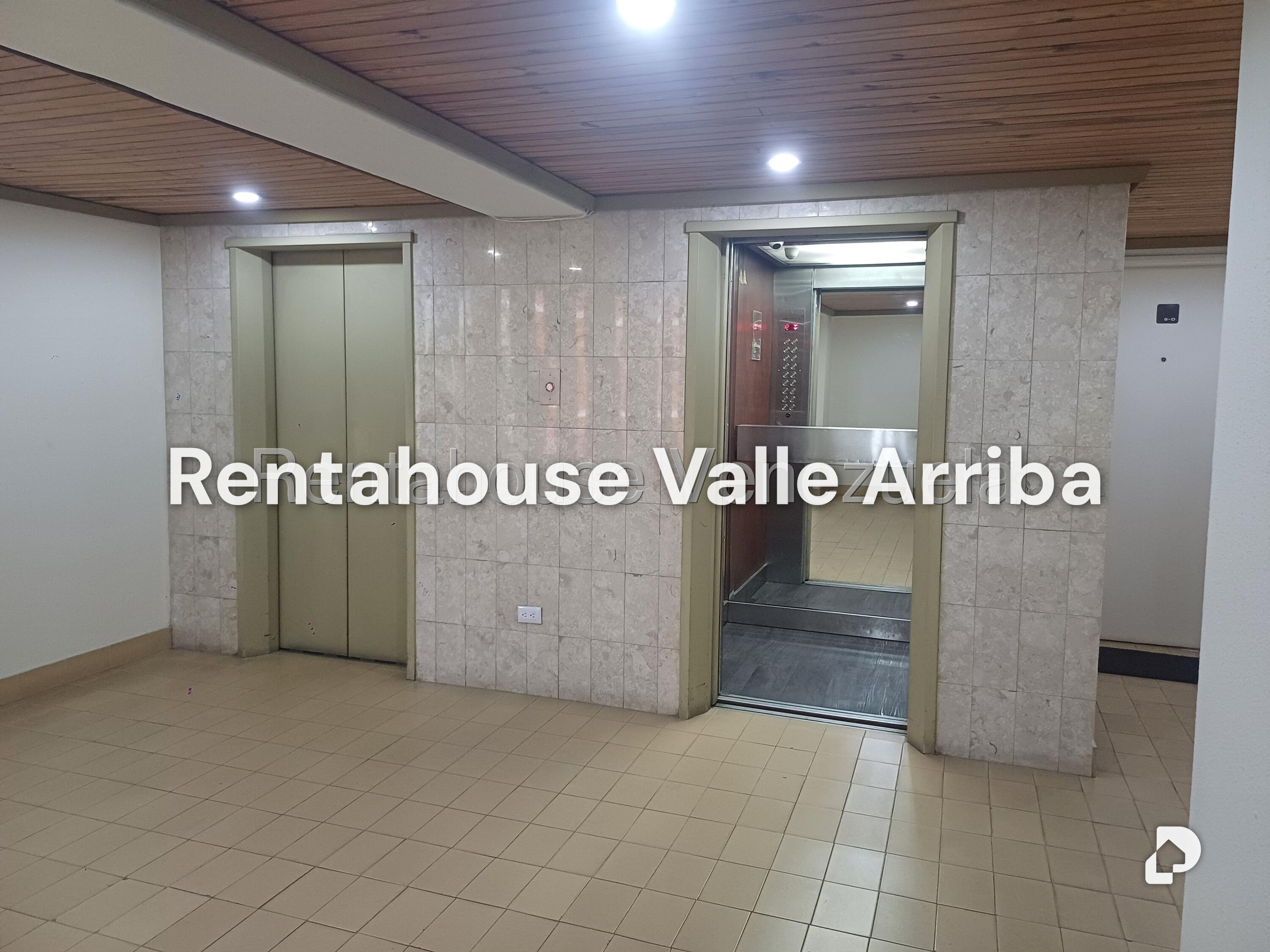 Apartment in Campo Alegre, Caracas – 12