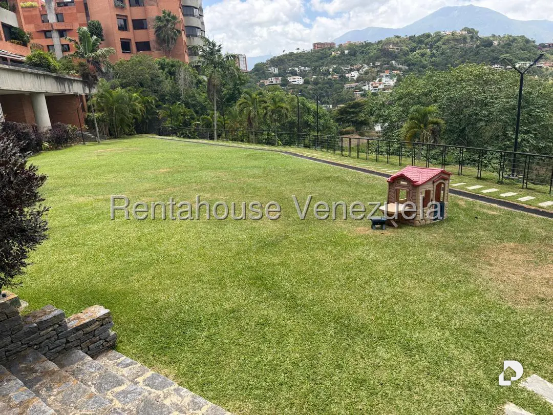 Apartamento en Los Samanes, Caracas – 28