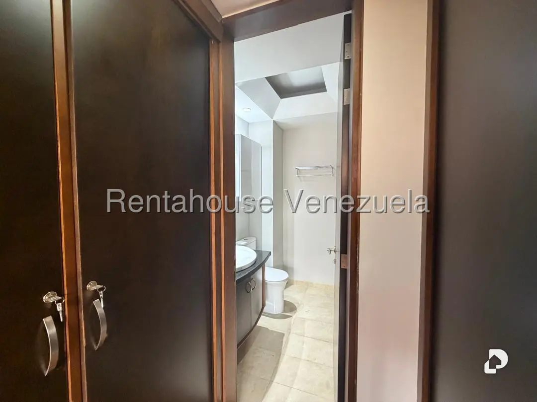 Apartamento en Los Samanes, Caracas – 23