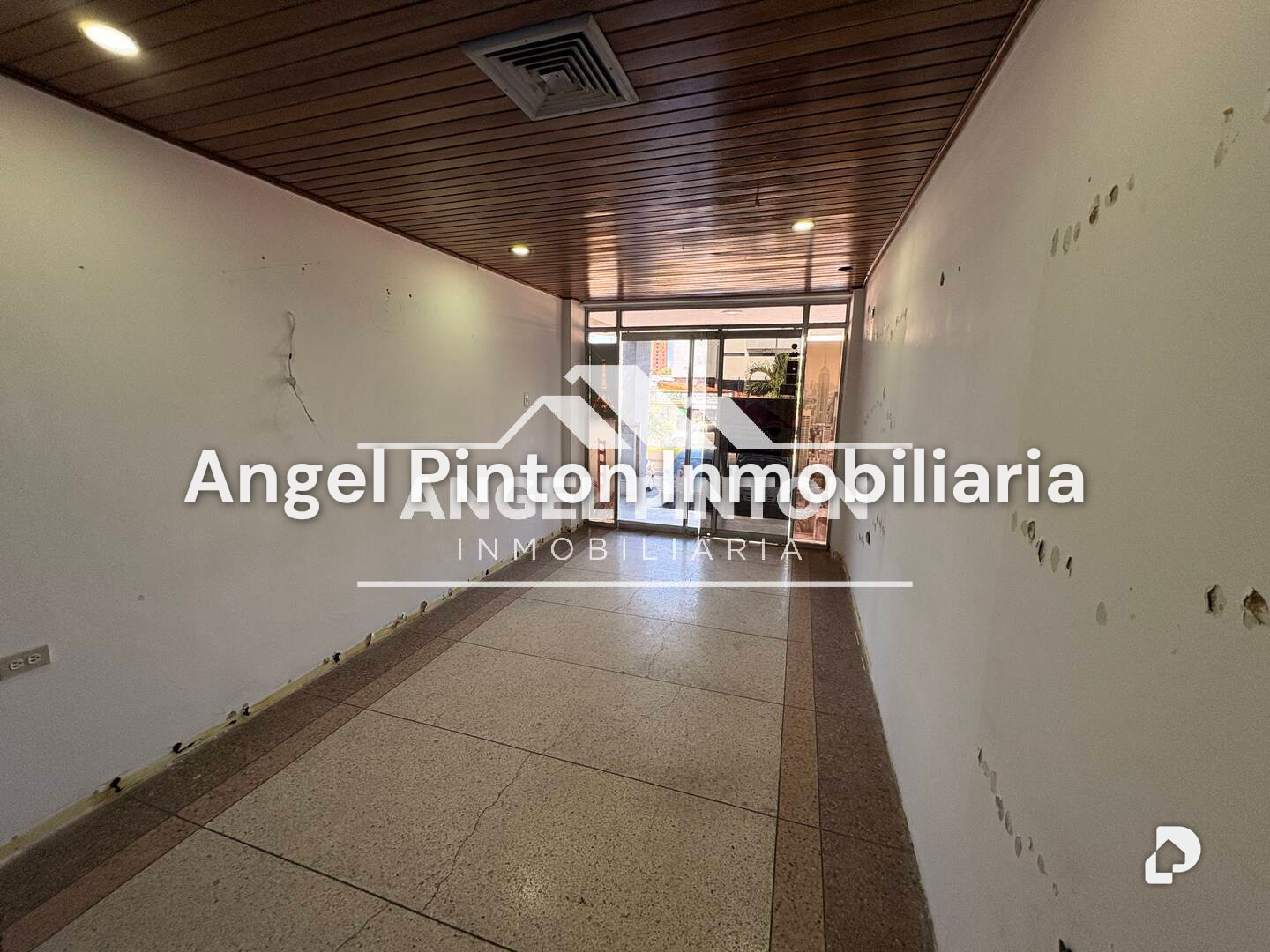 Commercial space in Calle 72, Maracaibo – 8