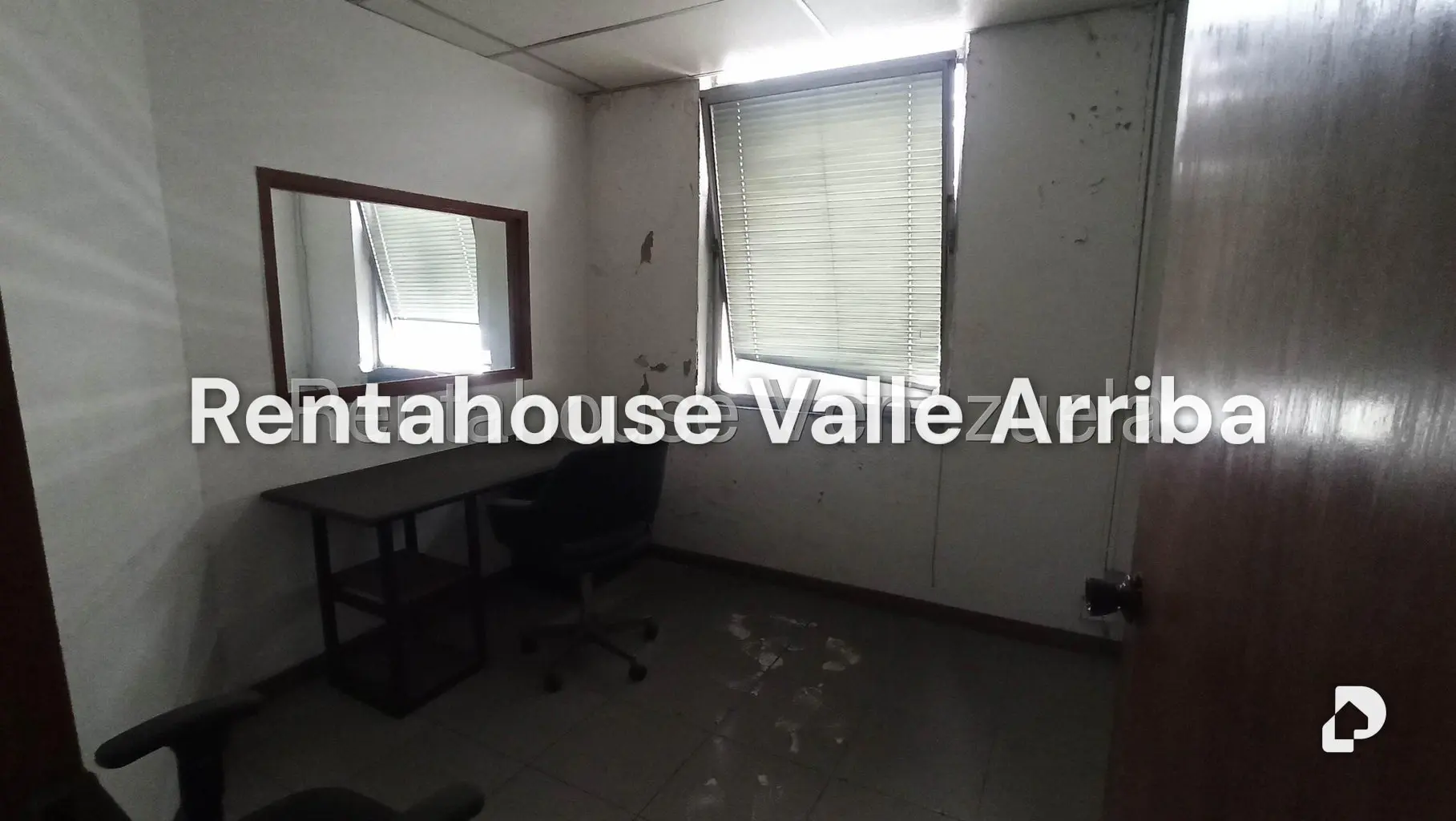 Oficina en Parroquia Altagracia, Caracas – 16
