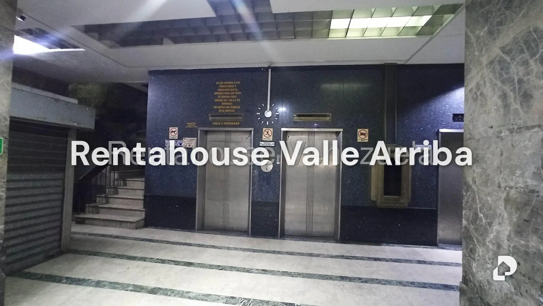 Oficina en Parroquia Altagracia, Caracas – 2