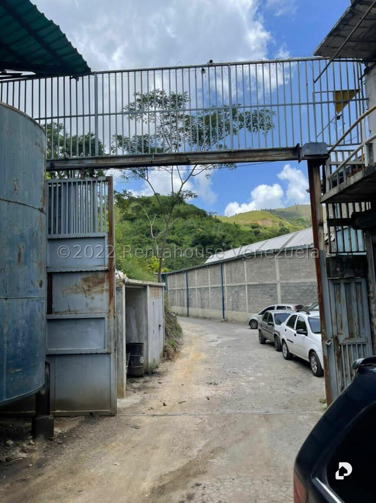 Galpón en La Trinidad, Caracas – 3