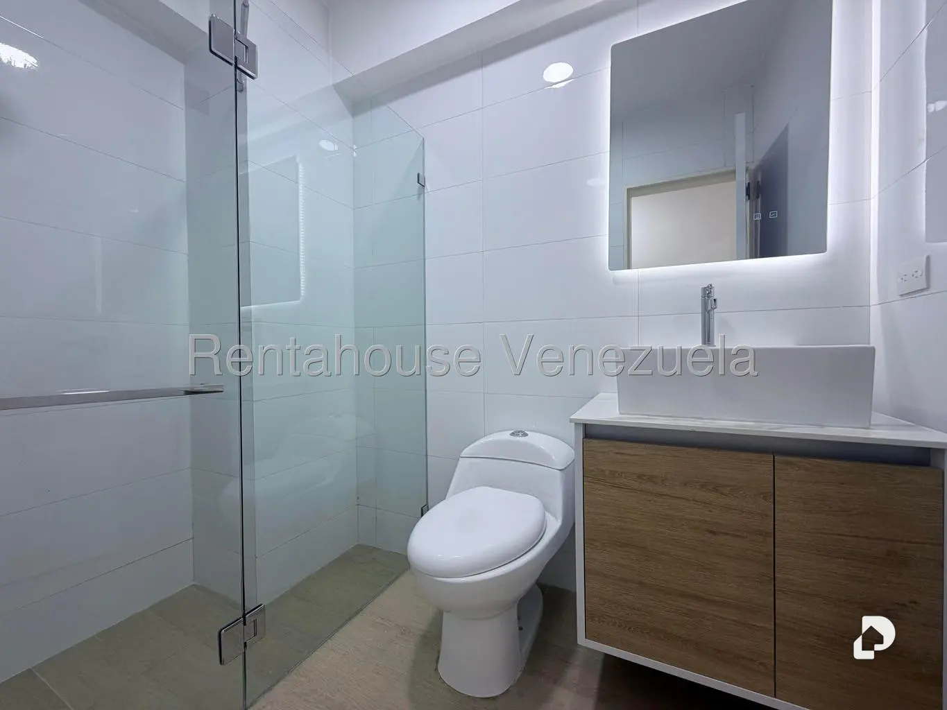 Apartamento en La Boyera, Caracas – 12