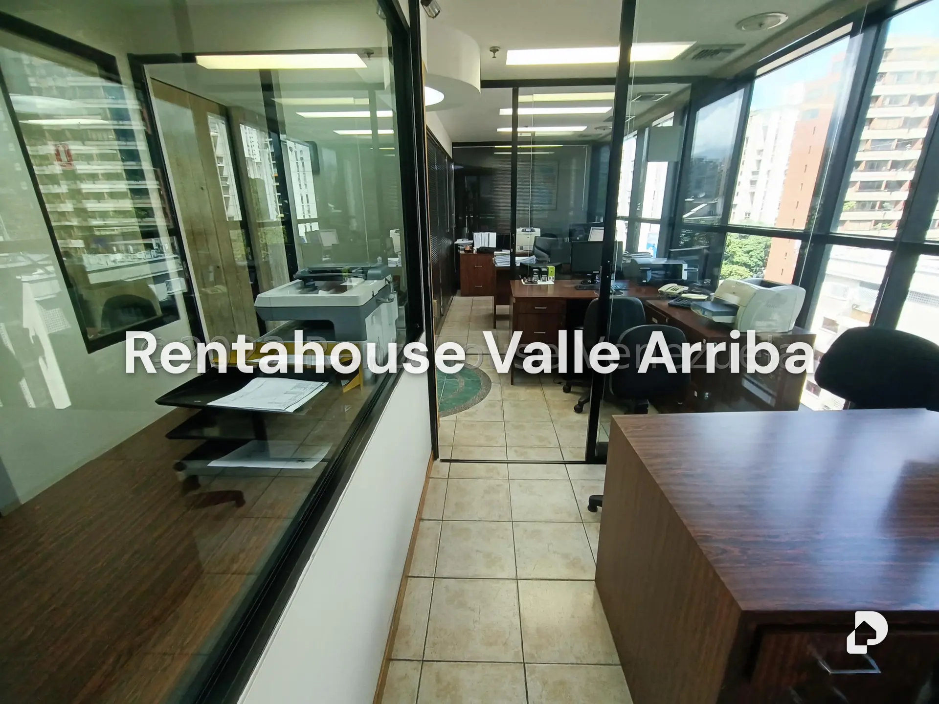 Office in El Bosque, Caracas – 19