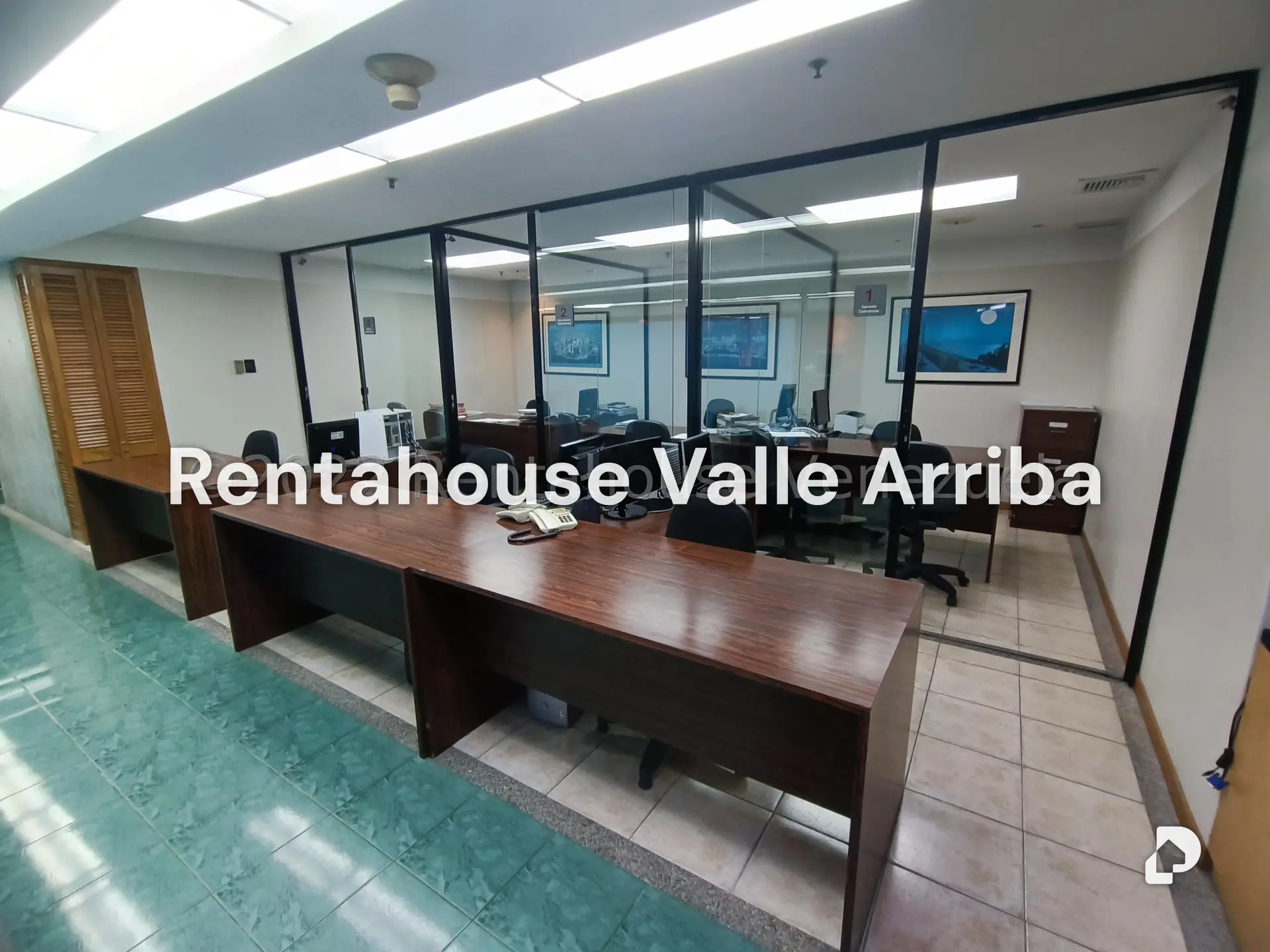 Office in El Bosque, Caracas – 10